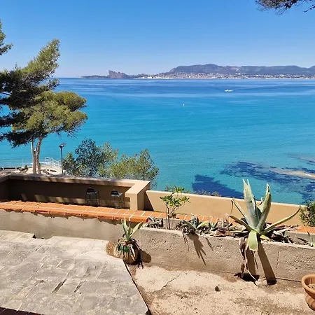 Saint-cyr-sur-mer Climatisee Piscine En Bord De